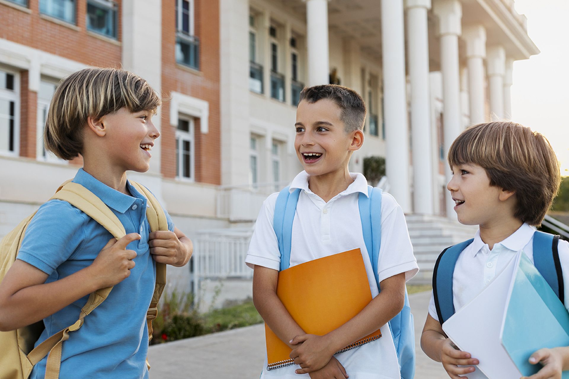 Back to school, czyli elektroniczne gadżety dla nastolatków, które sprawią, że zawsze będziesz na czasie i o czasie!